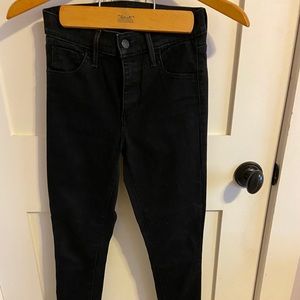 Levi’s 720 high rise super skinny black jeans
